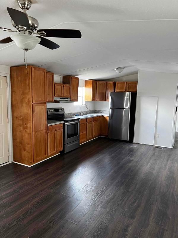 6858 Ne 2nd Loop - Photo 5 of 10