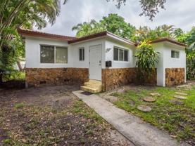 6300 Nw 41st St - Photo 1 of 1
