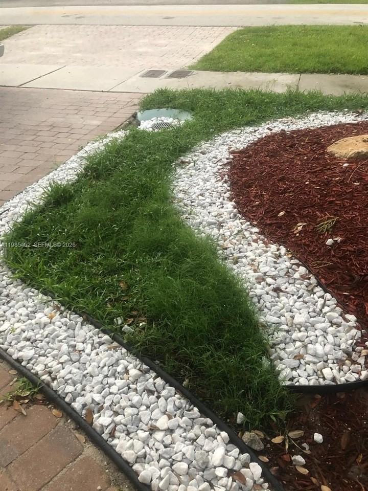 2636 Ne 15th St #2636 - Photo 7 of 11