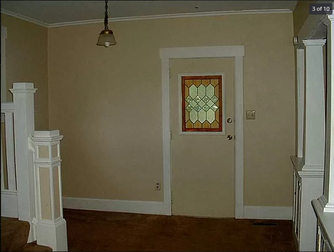 1425 Philadelphia St - Photo 4 of 11