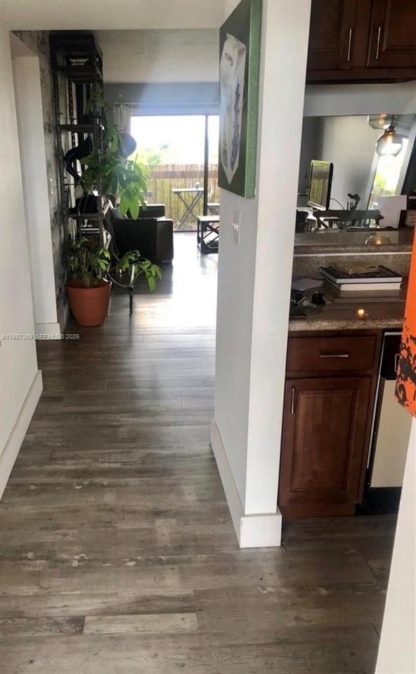 10317 Nw 9th Street Cir #507-9 - Photo 6 of 12