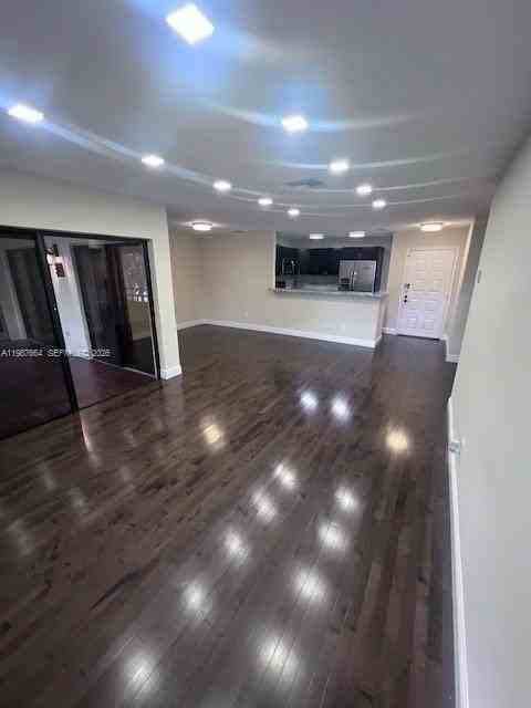 20005 Ne 3rd Ct #6 - Photo 5 of 18