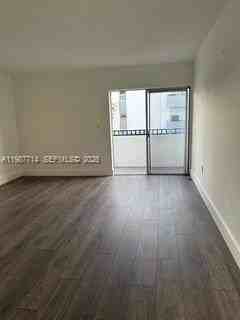2460 Sw 18th Ave #1211 - Photo 3 of 15