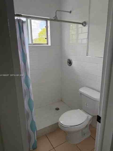 6055 Nw 37th St #25 - Photo 4 of 5