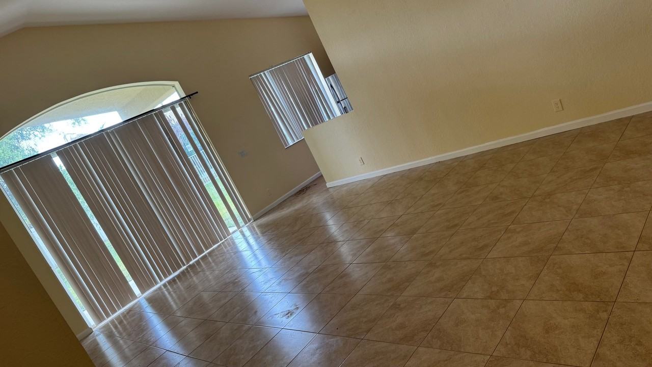 6221 Spring Lake Ter - Photo 2 of 13