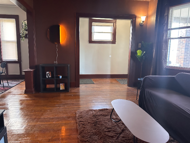 875 Philip St - Photo 6 of 12