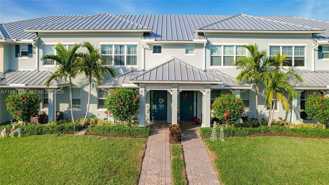 1240 Eucalyptus Dr #4 - Photo 1 of 1