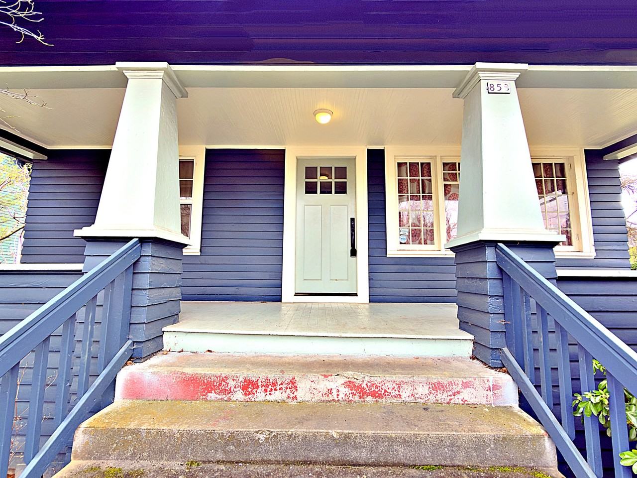 858 N Stafford St #1 - Photo 3 of 25