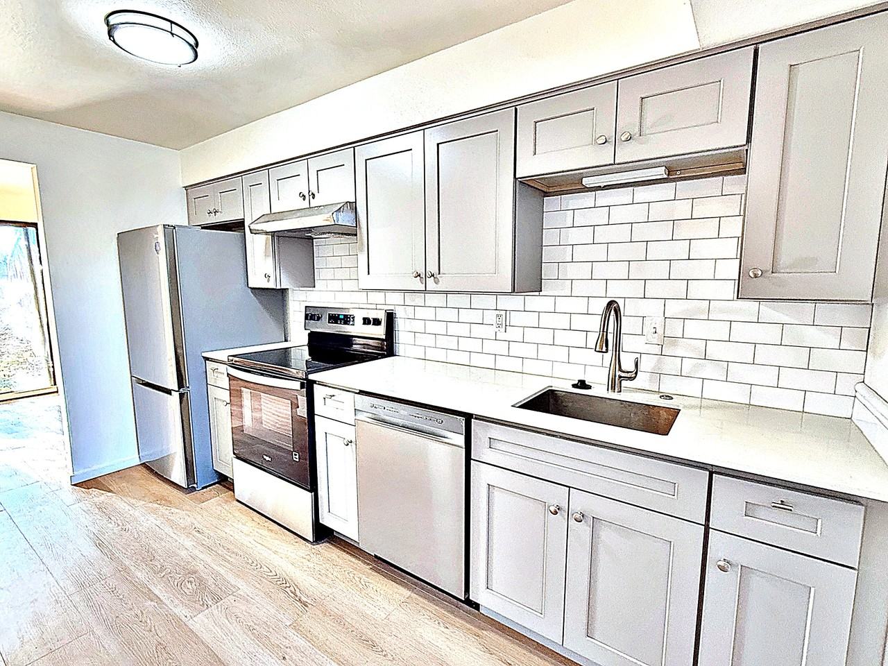 2357 Se 110th Ave #2357 - Photo 6 of 31