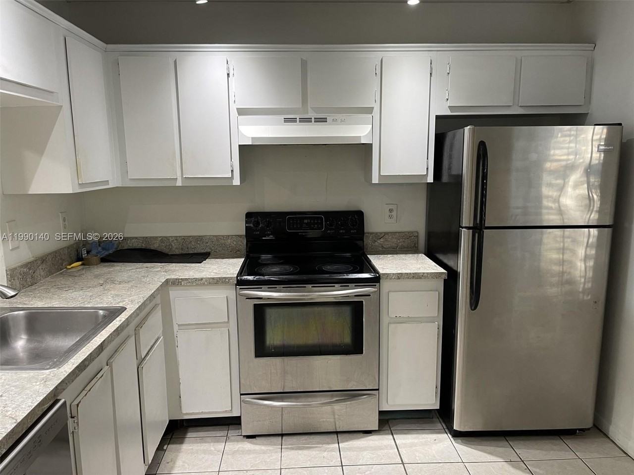 10508 Nw 6th St #10508 - Photo 3 of 31