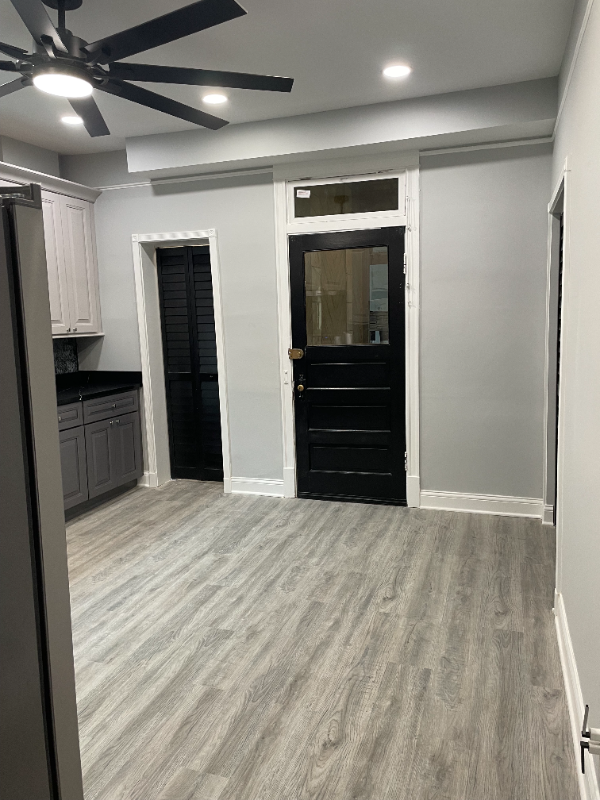 2536 W Cortez St #2F - Photo 4 of 13