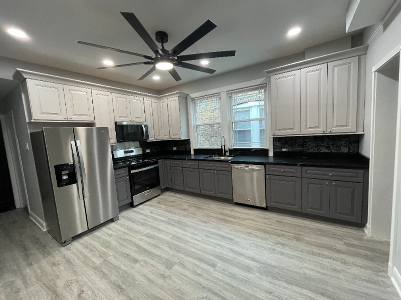 2536 W Cortez St #2F - Photo 6 of 13