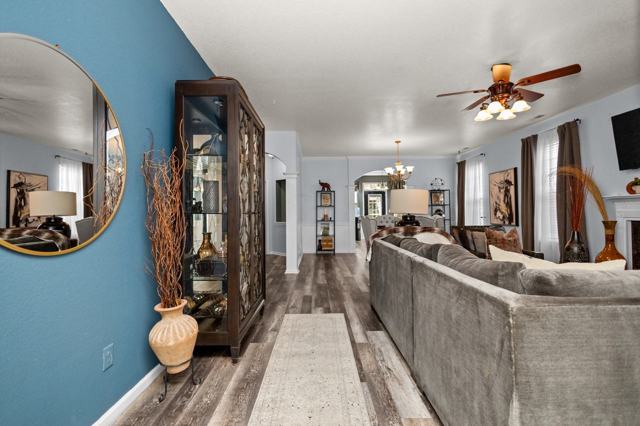 2476 Apiary Ct #1 - Photo 7 of 10