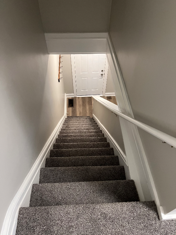 692 W 5th St - Photo 7 of 14