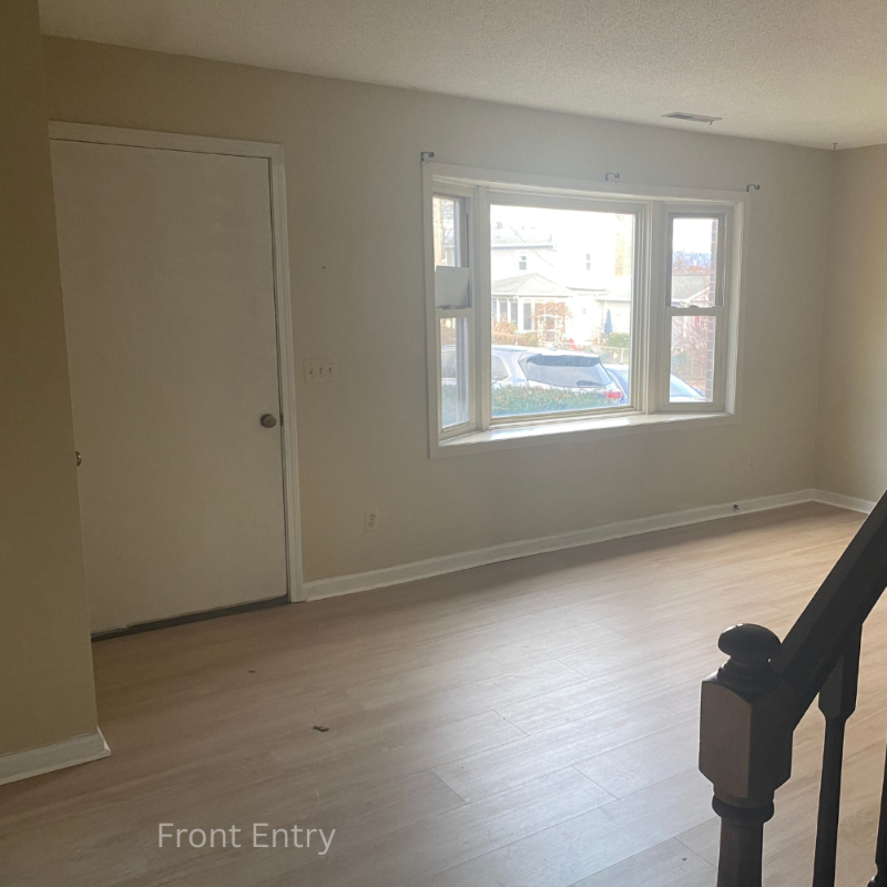 207 Wakefield Pl - Photo 7 of 9
