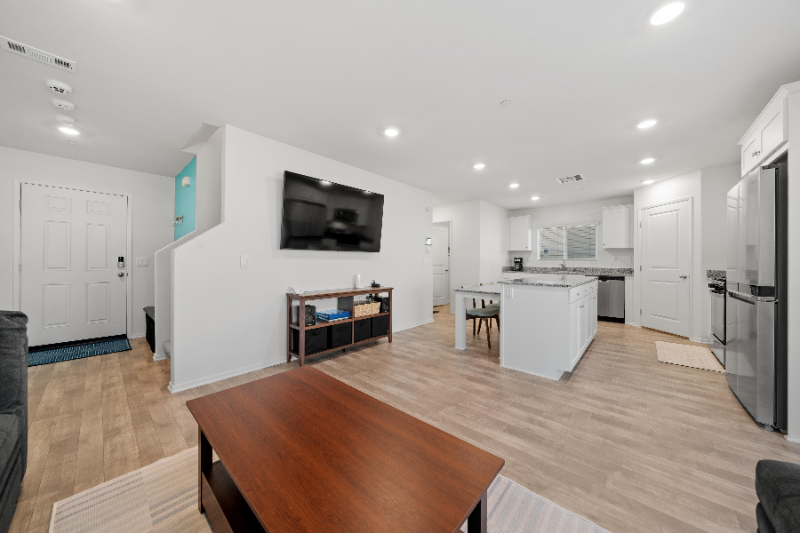 30622 Dart Ct - Photo 4 of 50