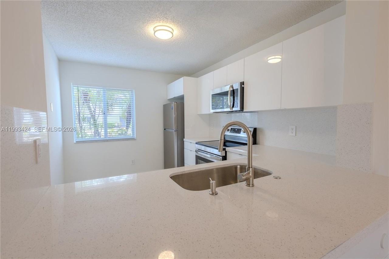 719 Nw 208th Way #719 - Photo 2 of 39