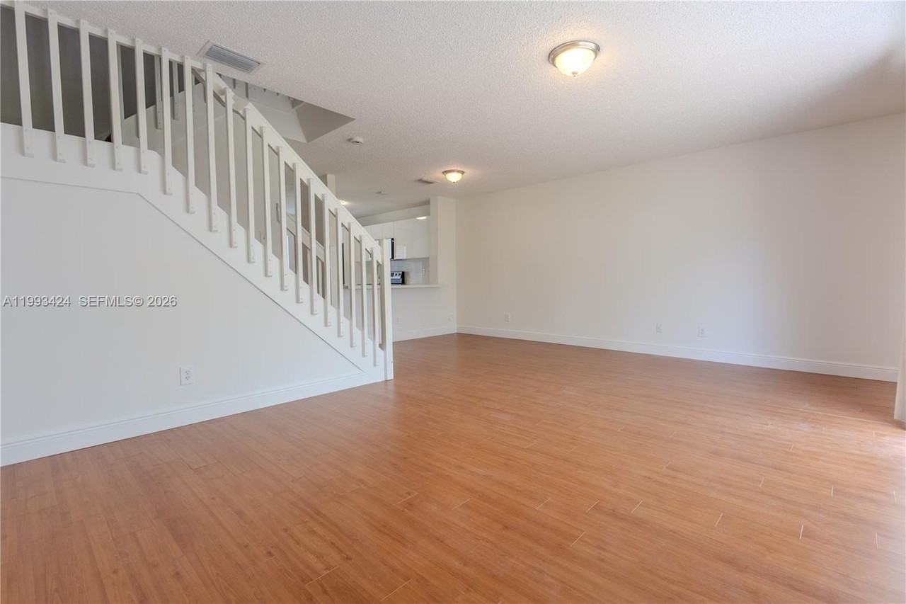 719 Nw 208th Way #719 - Photo 7 of 39