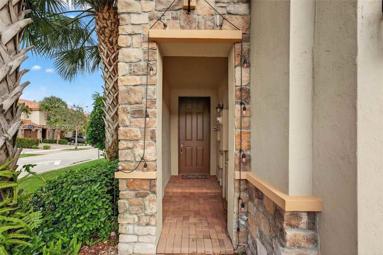 6978 Broadland Way #6978 - Photo 3 of 41