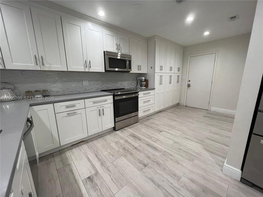 307 Bonnie Brae Way #26 - Photo 4 of 21