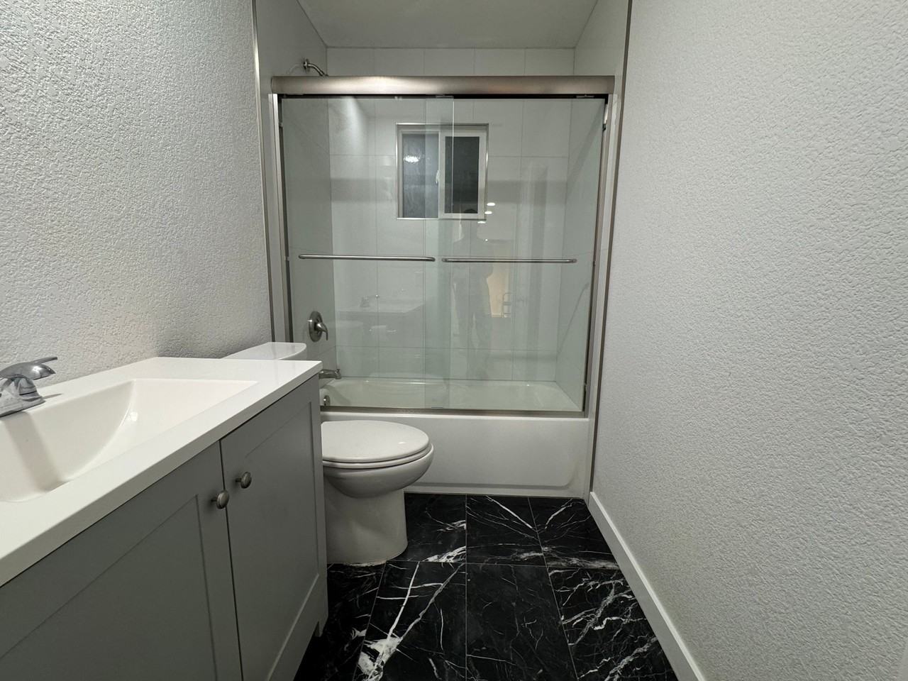 2767 Lakeside Dr #MAIN - Photo 4 of 20