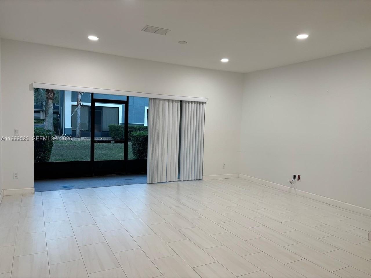 3583 Victoria Pines Dr #3583 - Photo 4 of 23