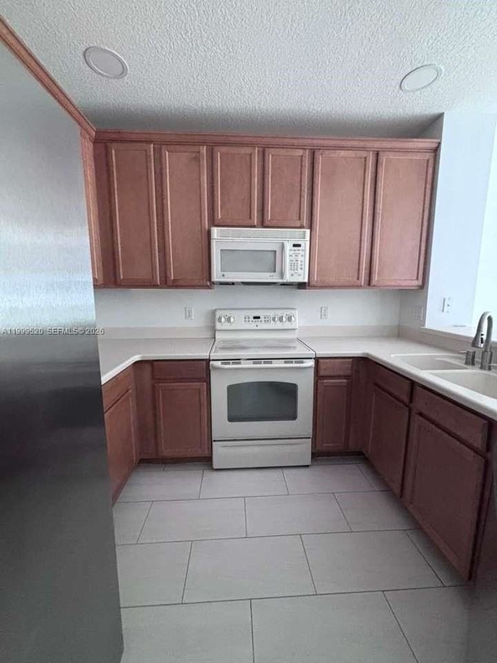 3583 Victoria Pines Dr #3583 - Photo 7 of 23