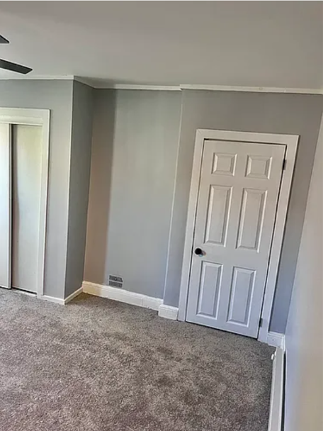 820 W 7th St - Photo 2 of 8