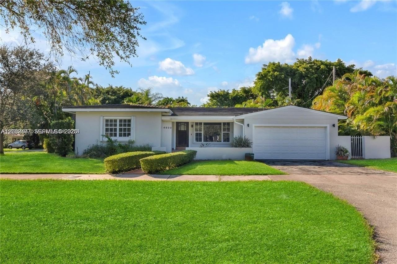 4930 Riviera Dr #0 - Photo 3 of 19