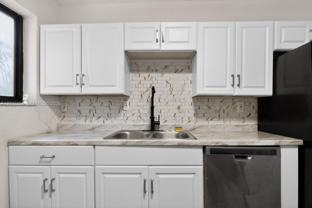 1810 Nw 9th St #1 - Photo 1 of 1