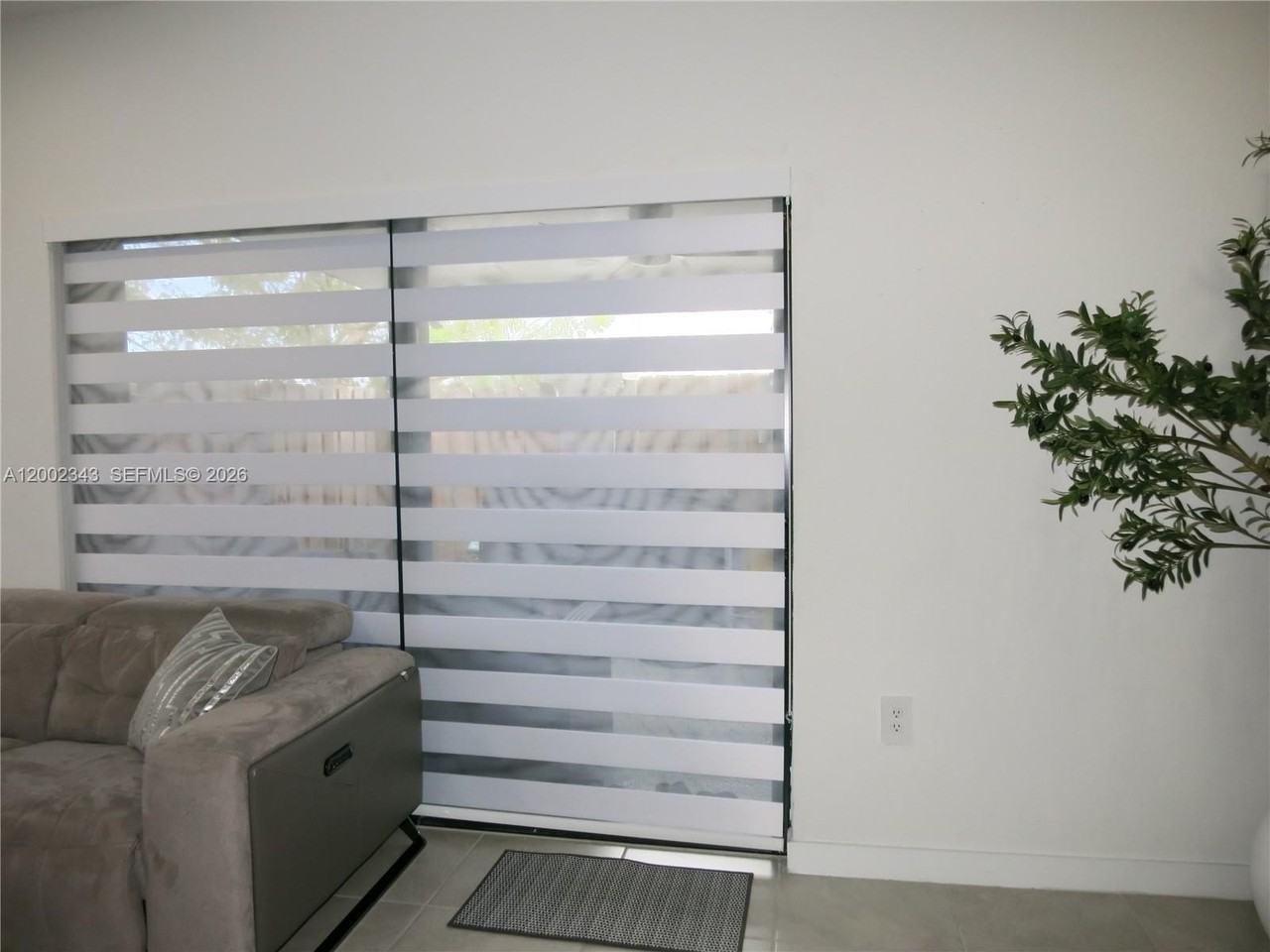 444 Ne 1st Dr - Photo 7 of 23