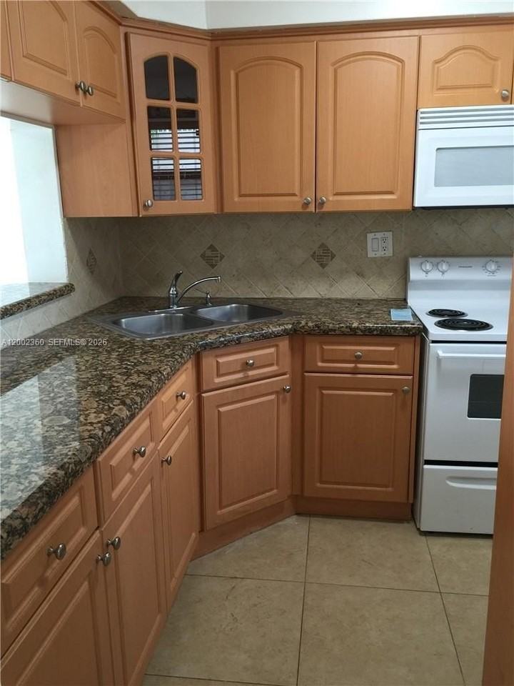 8500 Nw 8th St #308 - Photo 2 of 12