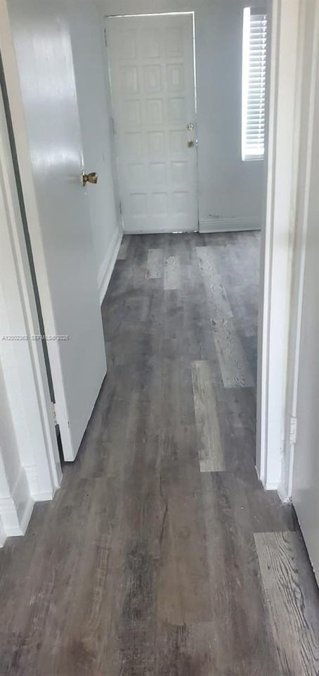 8545 Harding Ave #5 - Photo 5 of 10