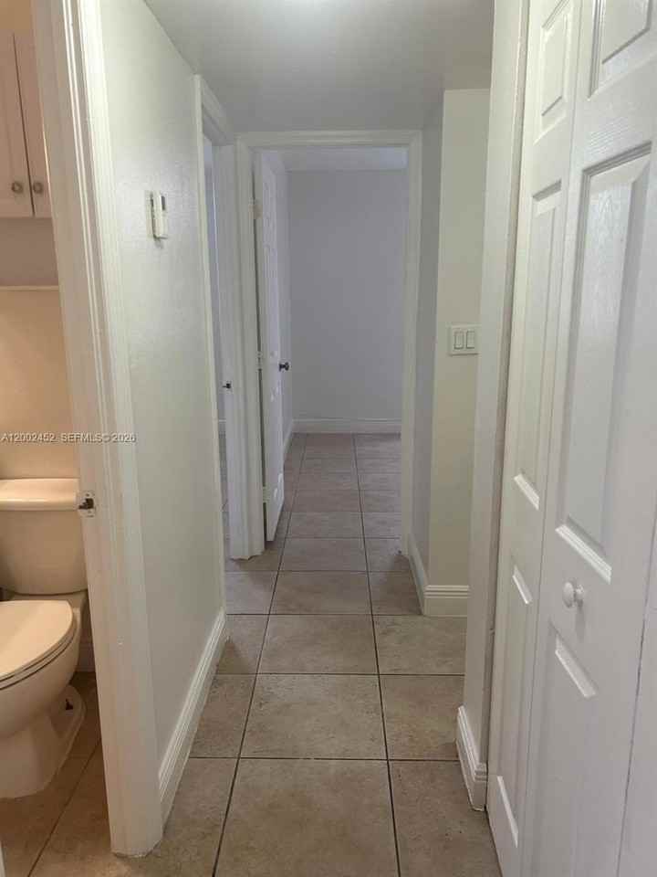 6100 Sw 68th St #58 - Photo 4 of 12