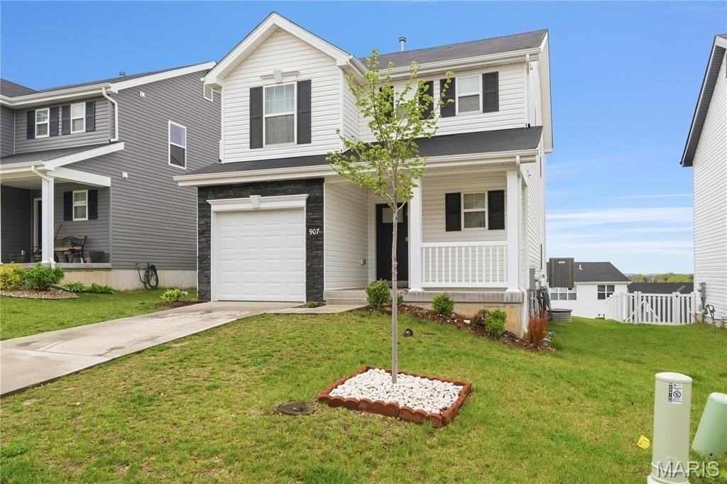 907 Black Bear Dr - Photo 2 of 28