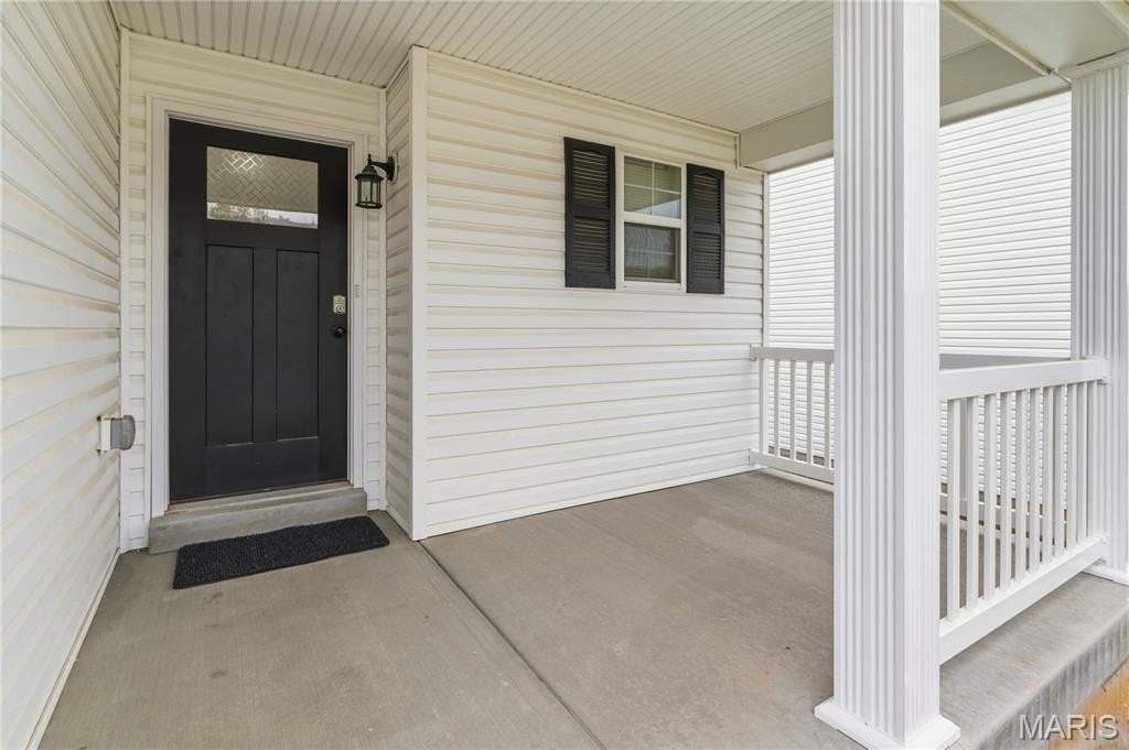 907 Black Bear Dr - Photo 4 of 28