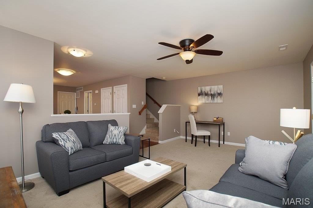 307 Shady Rock Ln - Photo 5 of 26