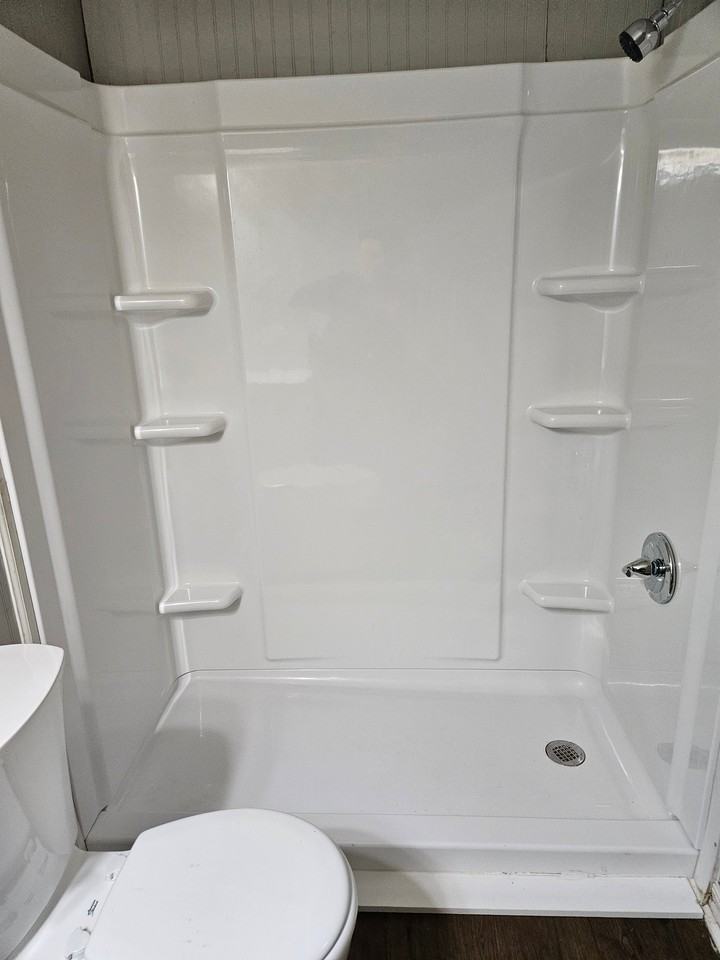 16 Linder Rd #2 - Photo 5 of 8