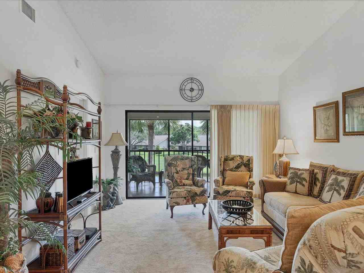 4440 Weybridge #4440 - Photo 7 of 28