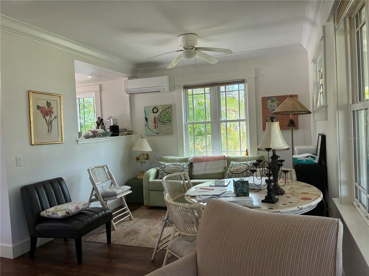 385 W Cowles St - Photo 3 of 18