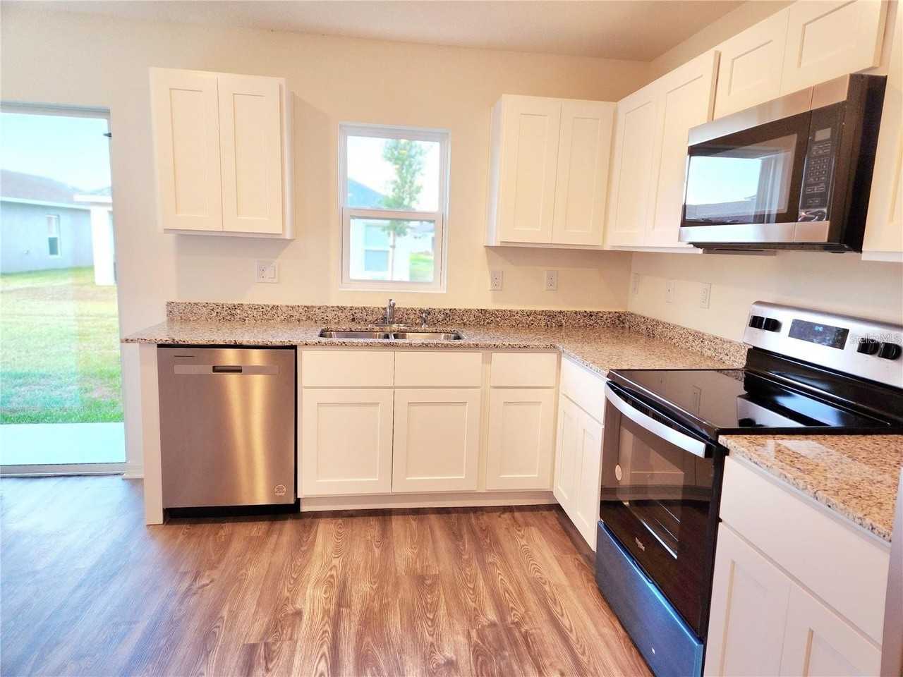 1931 Golden Beak Dr - Photo 2 of 23