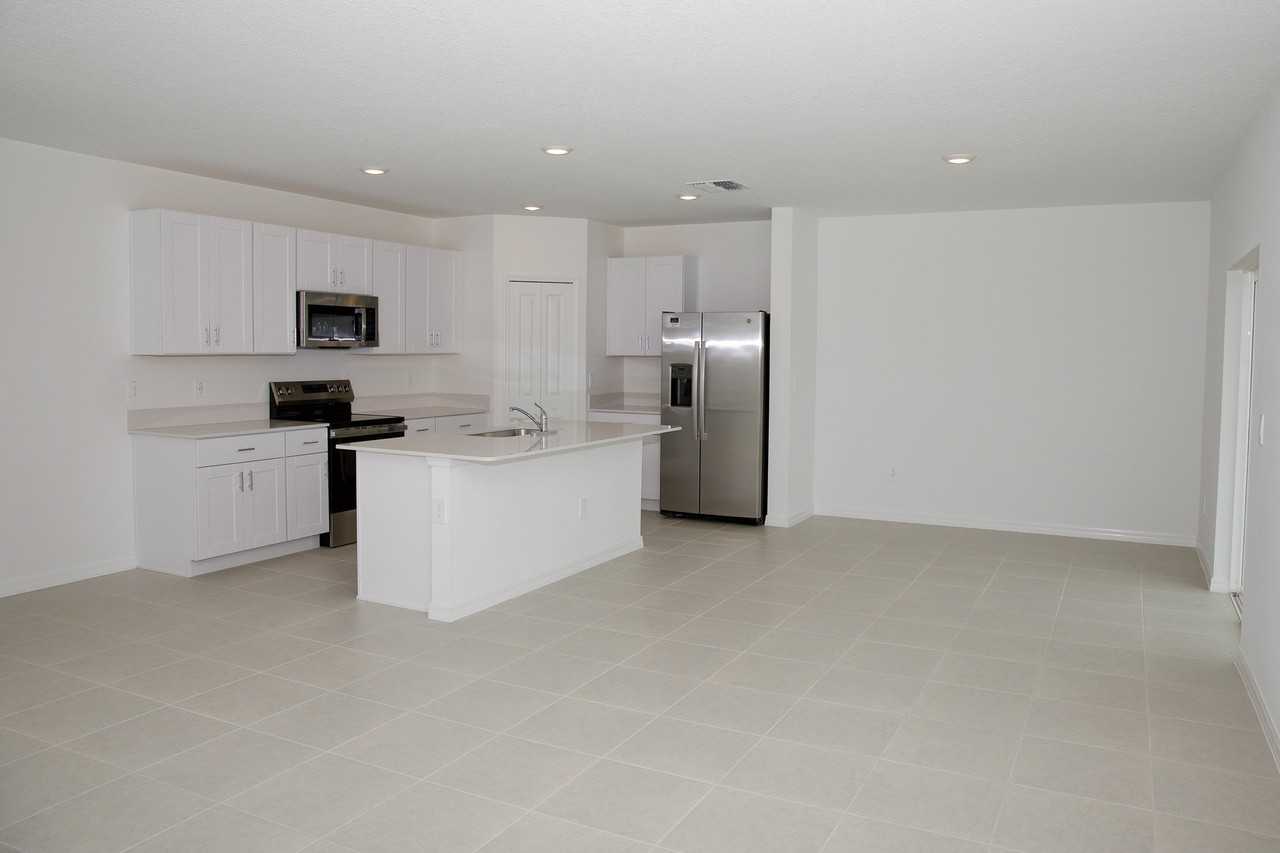 11474 Brae Way - Photo 4 of 20