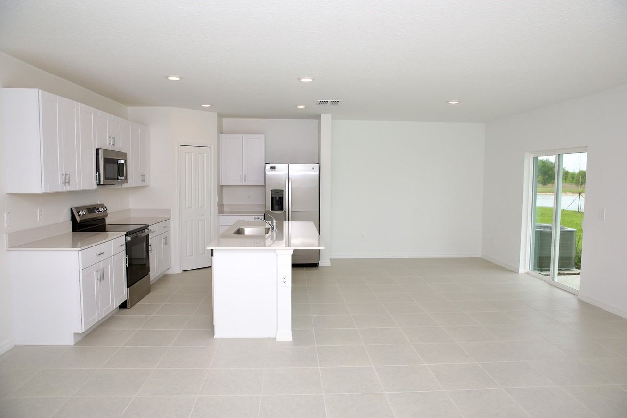 11474 Brae Way - Photo 5 of 20