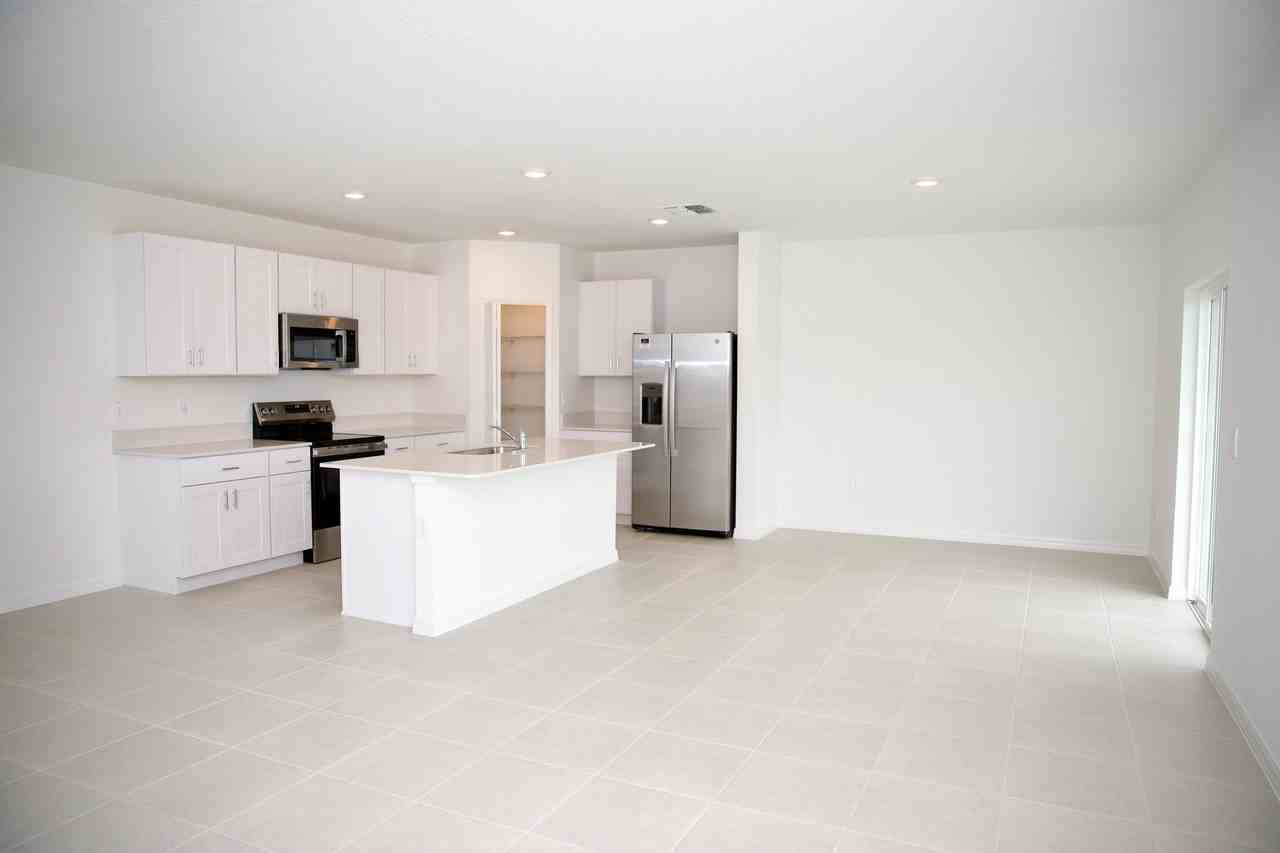 11474 Brae Way - Photo 7 of 20