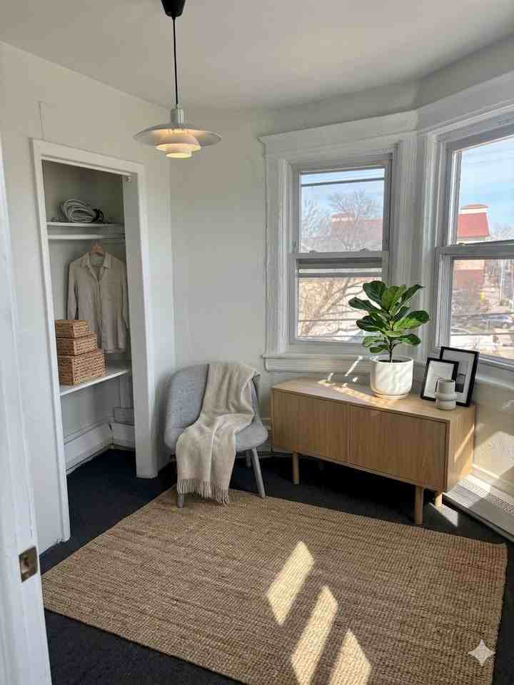 201 4th St #2 - Photo 3 of 7