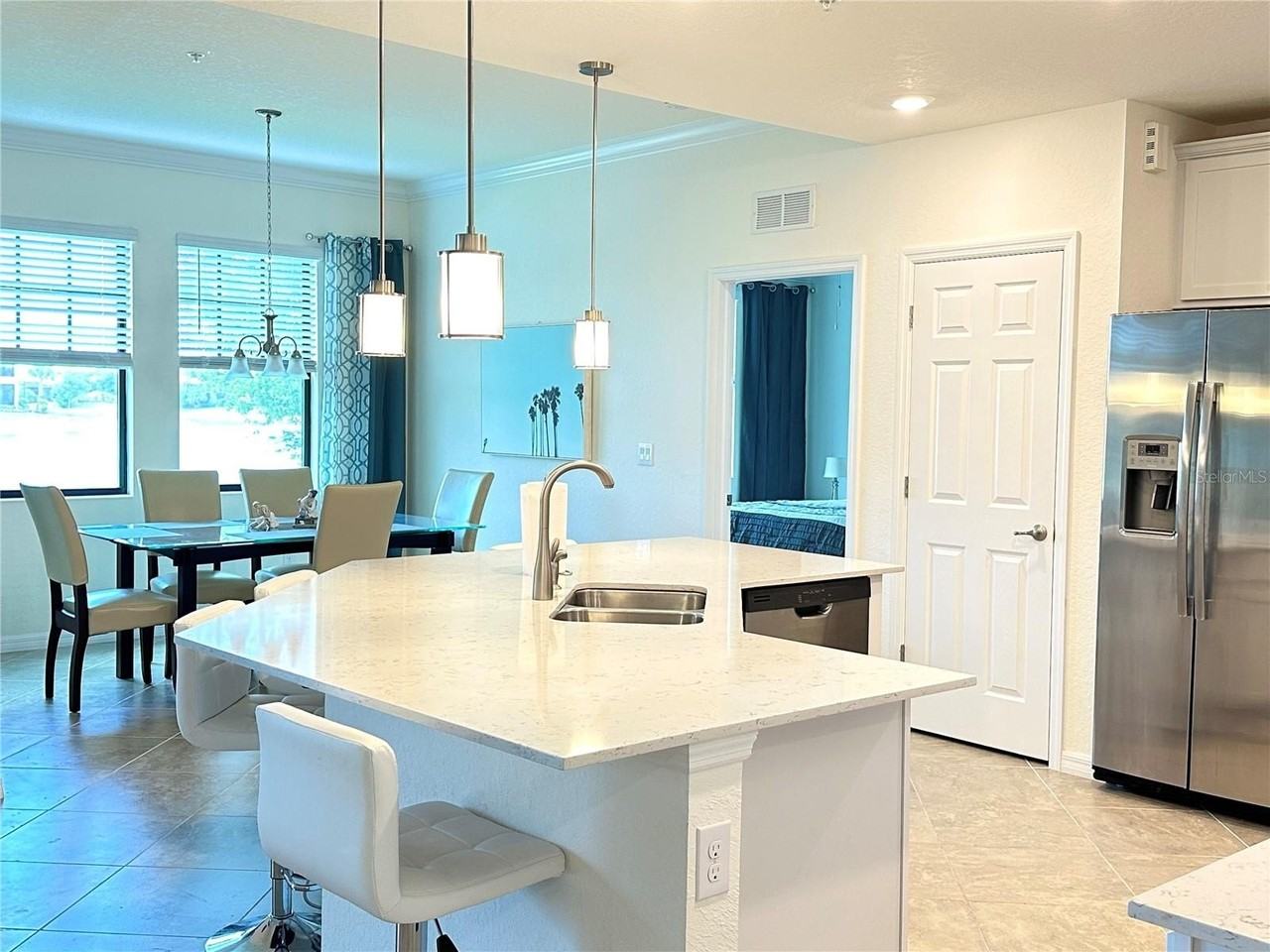 10054 Crooked Creek Dr #102 - Photo 6 of 46