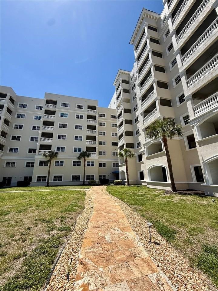 3730 Cadbury Cir #528 - Photo 2 of 31