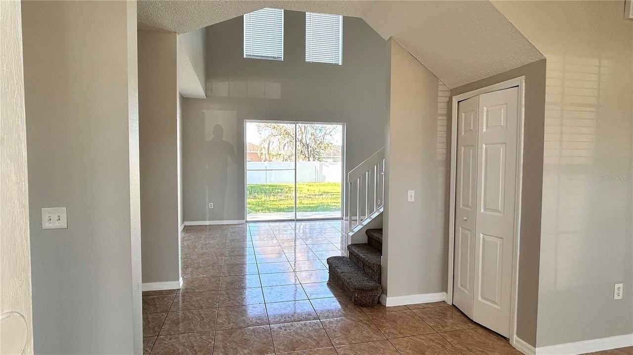 420 Marlberry Leaf Ct - Photo 3 of 27