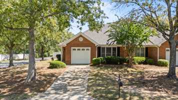 featured image of 1623 Wellington St #NA