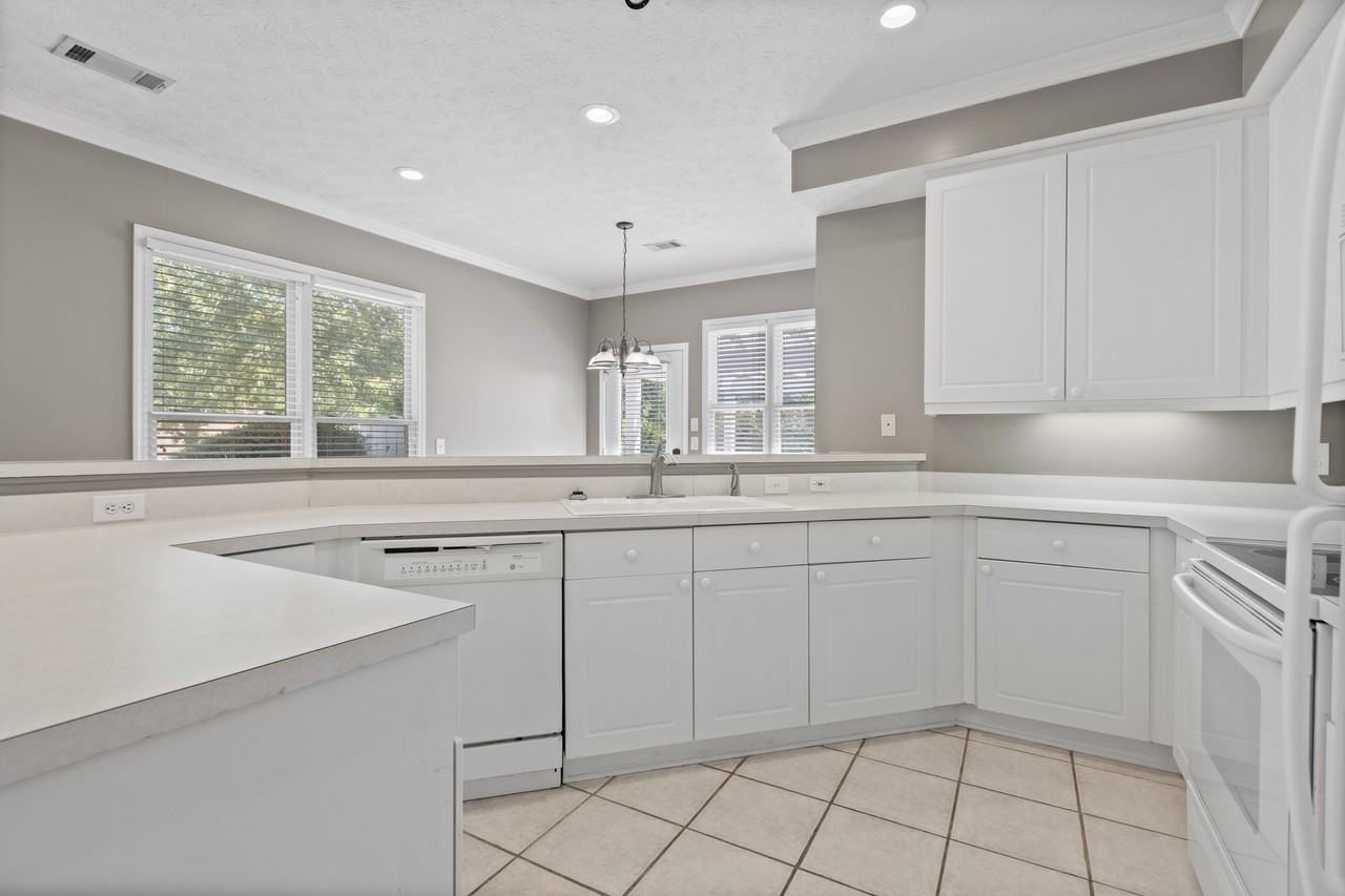 1623 Wellington St #NA - Photo 6 of 13